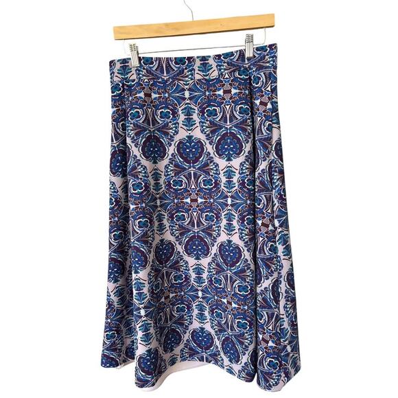 Stunning Eva Mendes Skirt Size 6 Midi Length New York and Company Purple + Blue - Picture 2 of 6